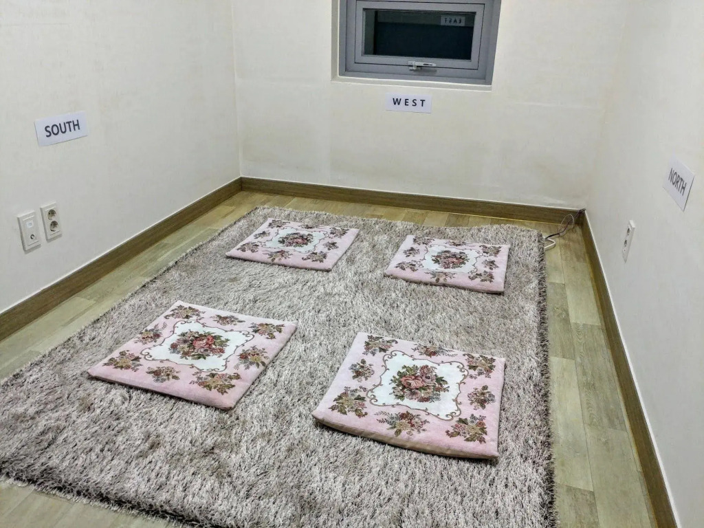 Hostel Tommy Jongno ---- Tax Return Authorized Shop