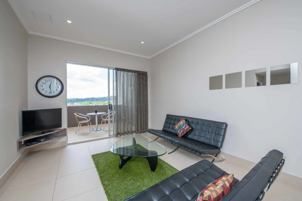 Laguna Serviced Apartments