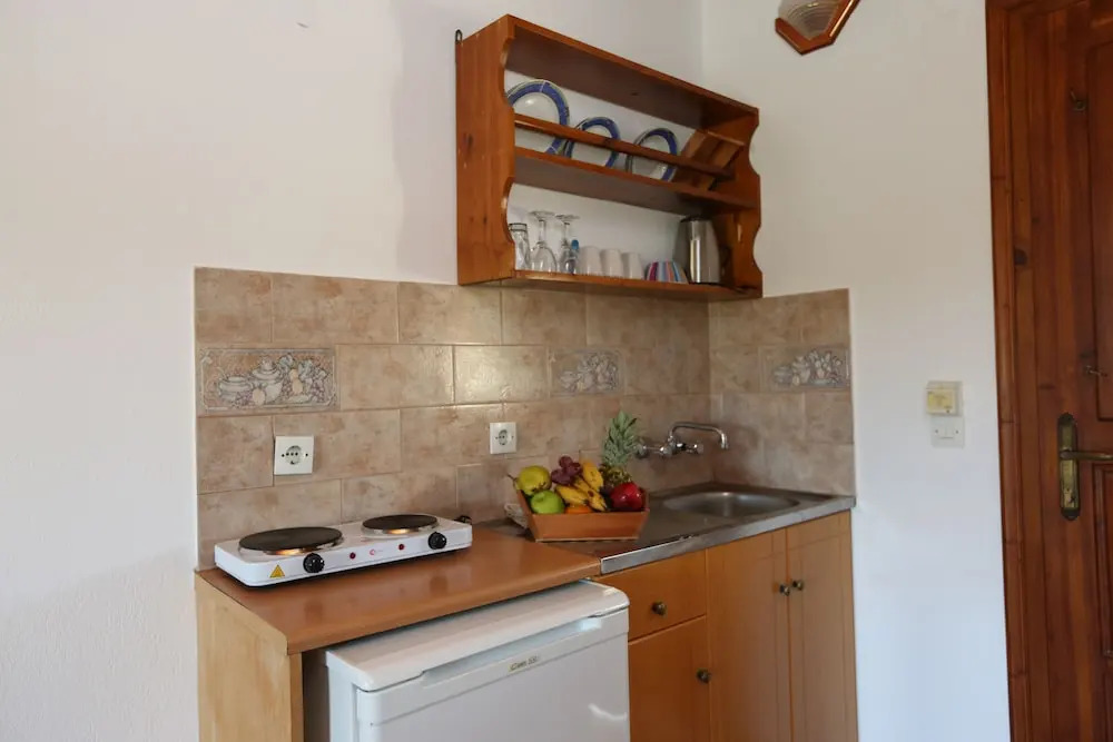 Theodora Studios & Suites