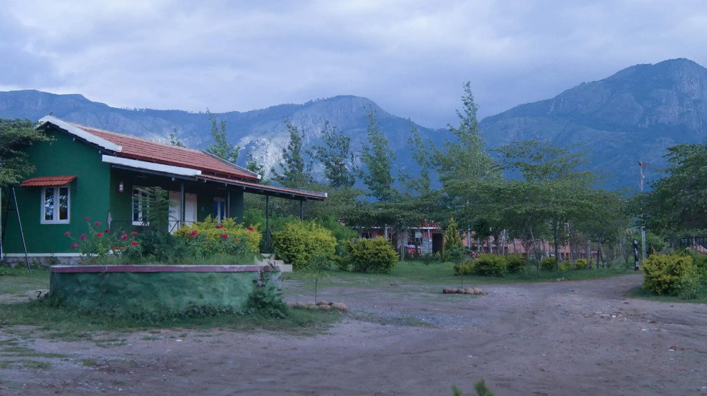 Mountain View Hill Side Resort