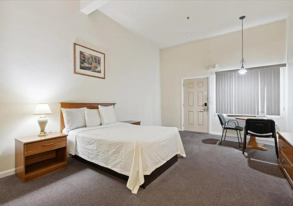 Edison Motor Lodge