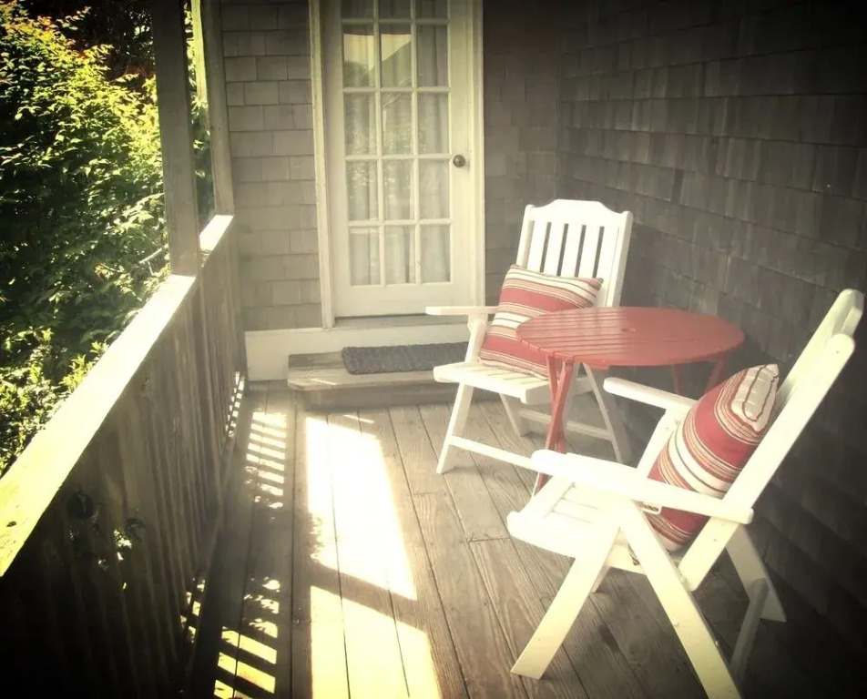 Sea Breeze Inn