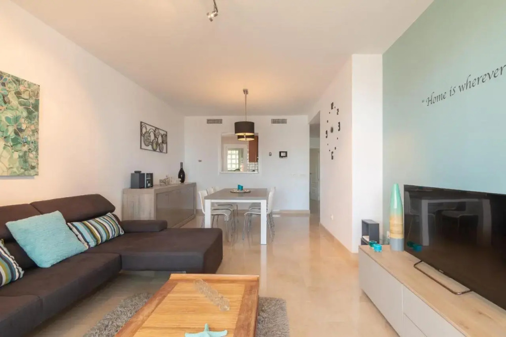 2149-Amazing groundfloor 3 bedrooms on golf, pools