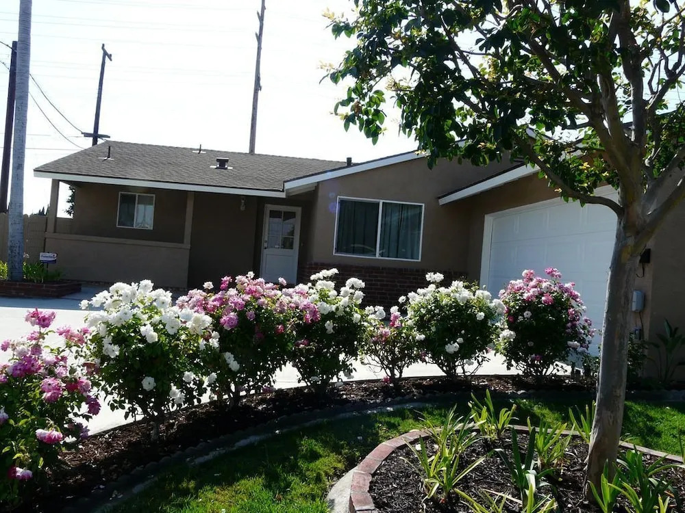 A Wrinkle In Time 4 Bedrooms 2 Bathrooms Home