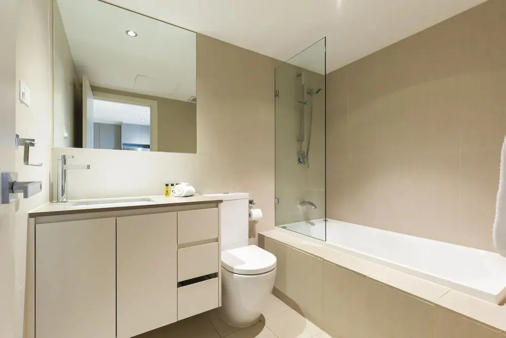 North Sydney Fully Self-Contained-16 Wal