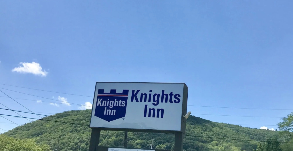 Knights Inn Paxinos Elysburg