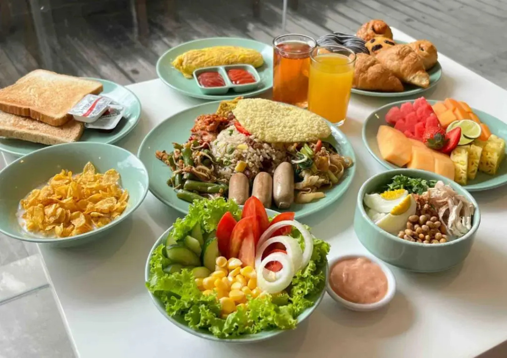 Kuta Galleria Hotel