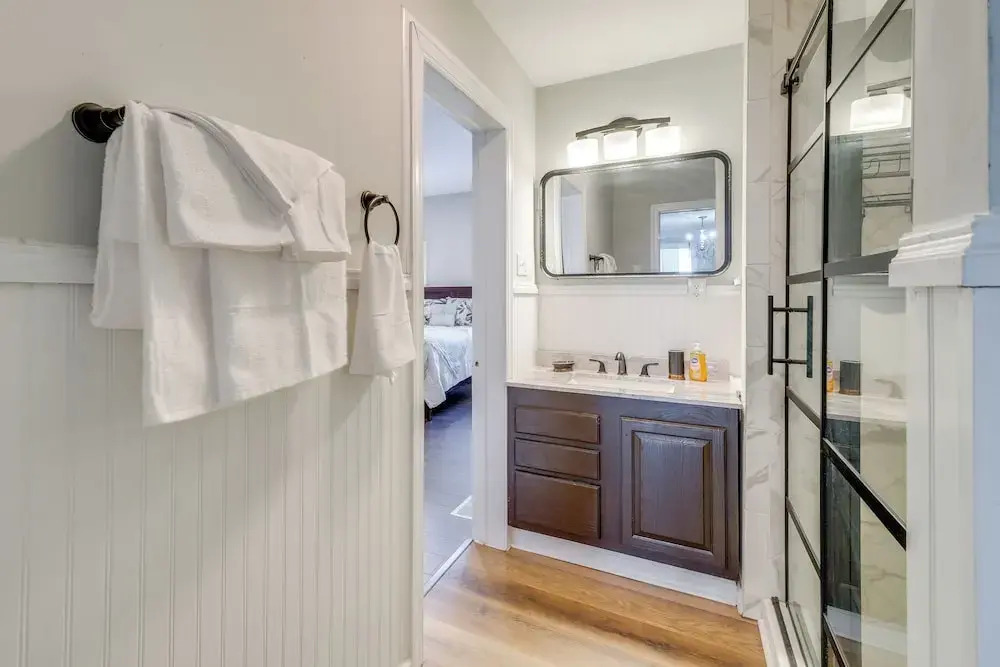 Virginia Getaway Near Douthat State Park