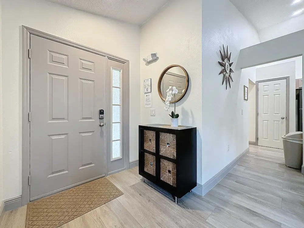 South Facing Golf Course Villa Updates Throughout