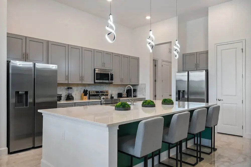 Luxurious 15BR Villa with Lake View & Game/Theater