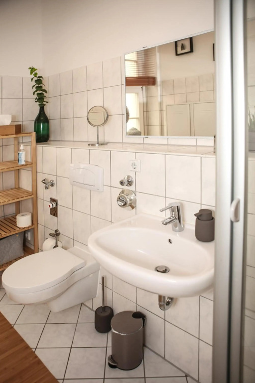 Sleepwell Apartment - Emilienblick