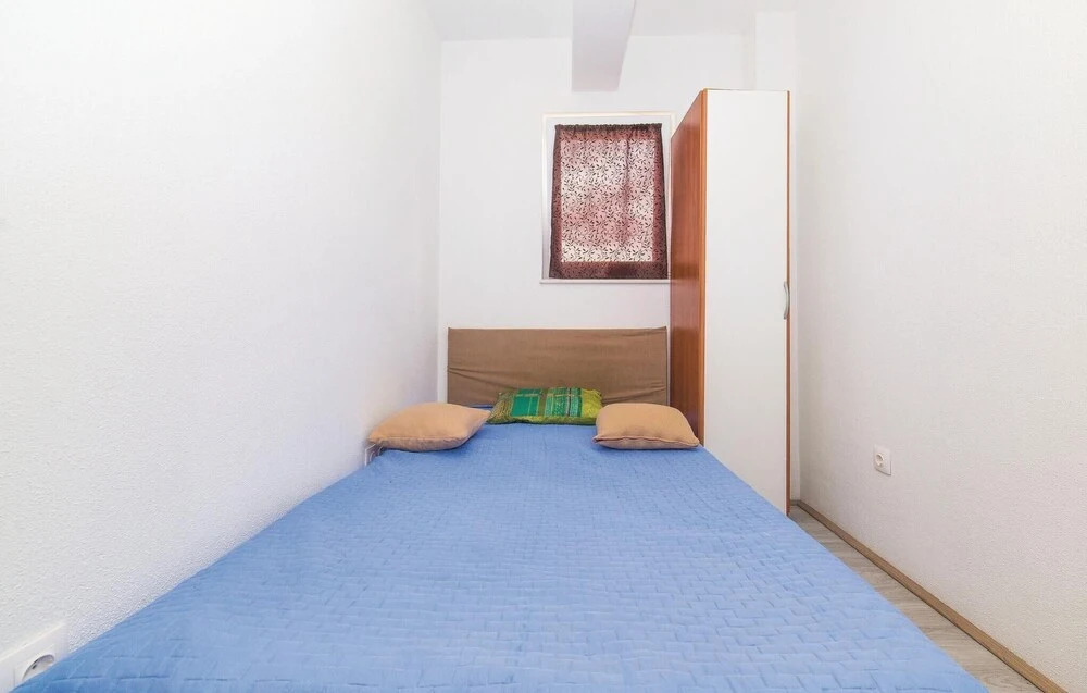 Amazing Home in Kastel Novi With Wifi and 3 Bedrooms