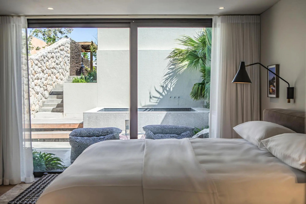Villa Pietra - Camps Bay
