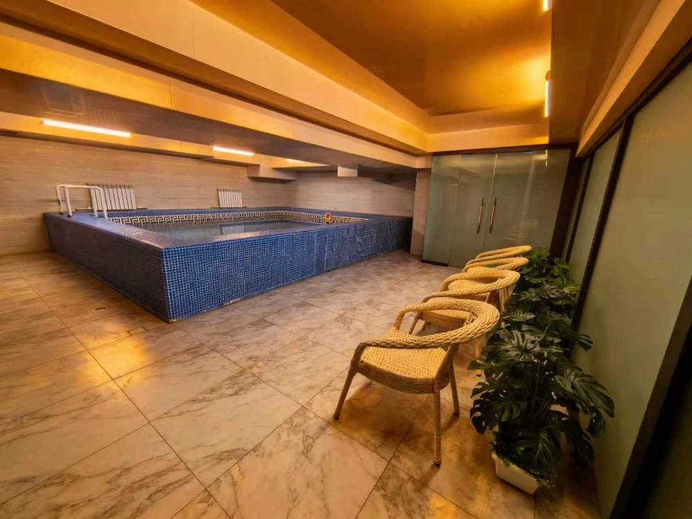 Blue Shore International Hotel