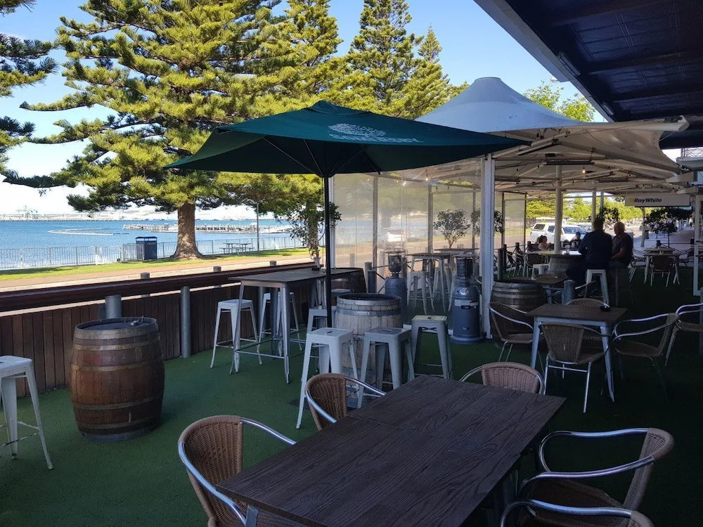 Pier Hotel Port Lincoln