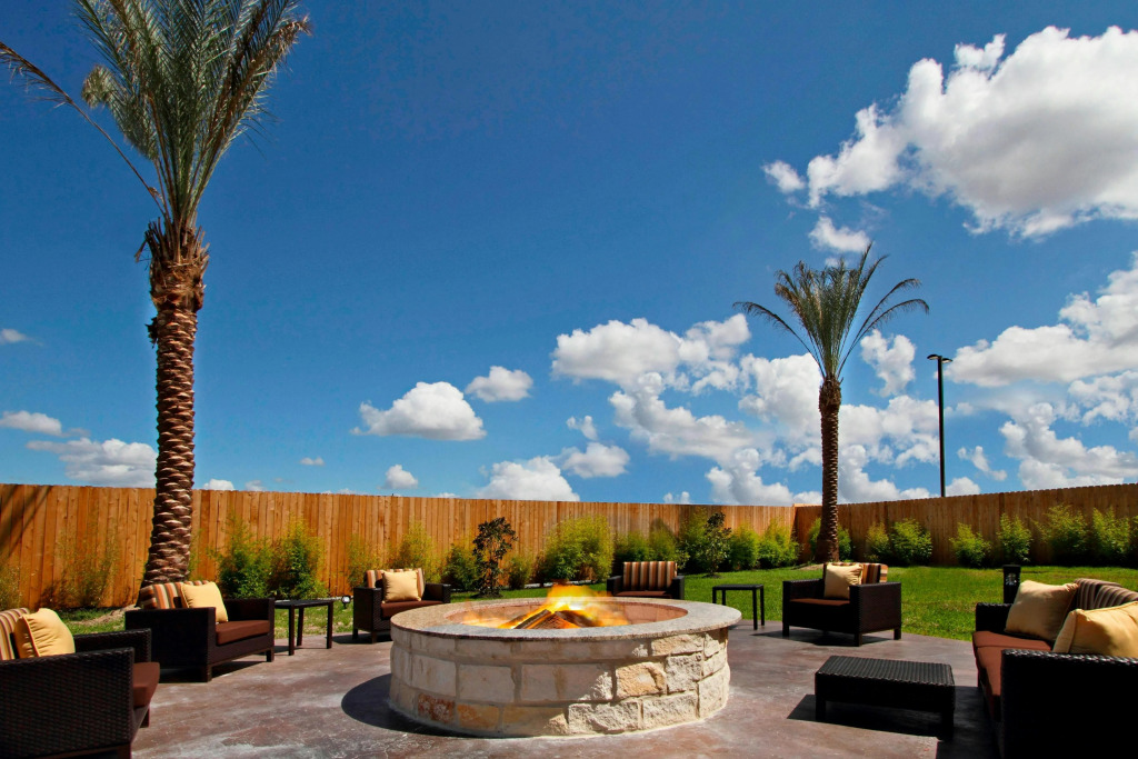 Courtyard by Marriott Victoria