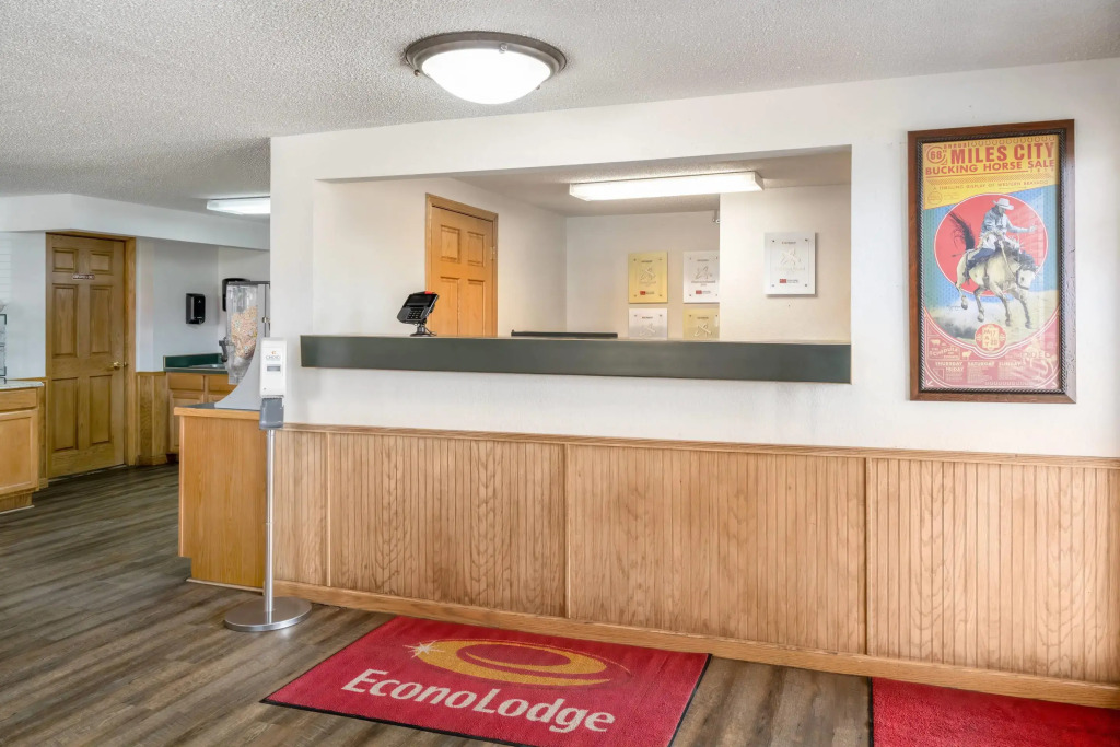 Econo Lodge Miles City I-94