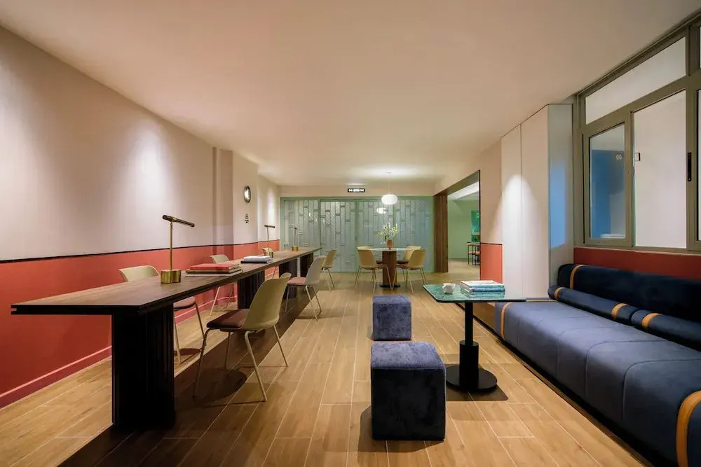 Express by M Village 46 Thao Dien