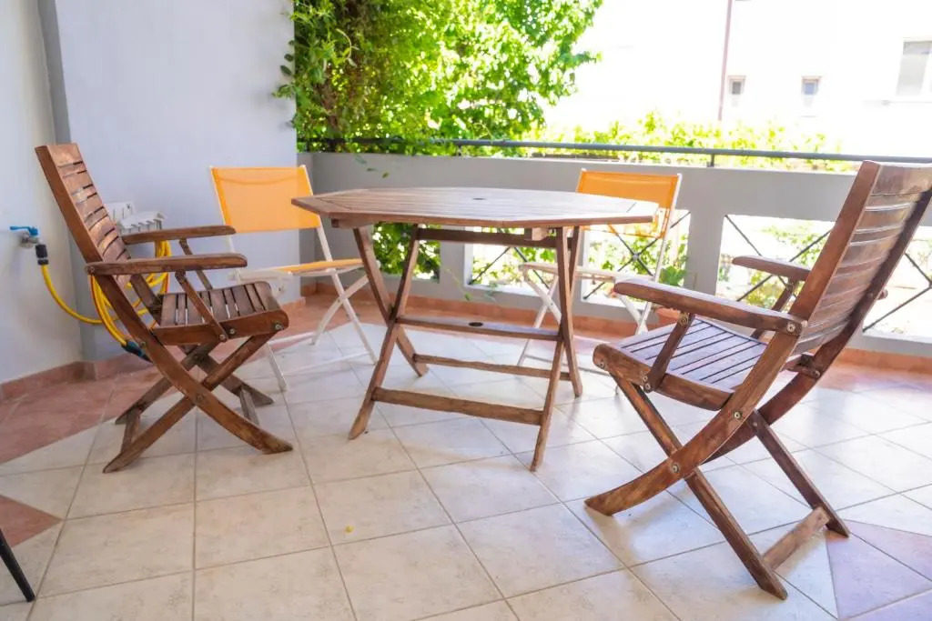Secret Garden 76 sq.m. apartment close to city center
