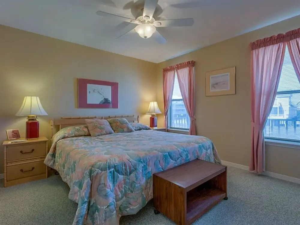 Three Shipps by Meyer Vacation Rentals