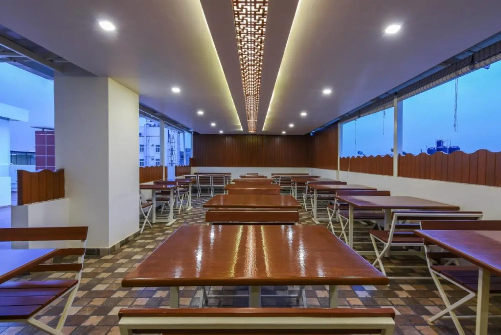 OYO Rooms Marathahalli AECS Layout