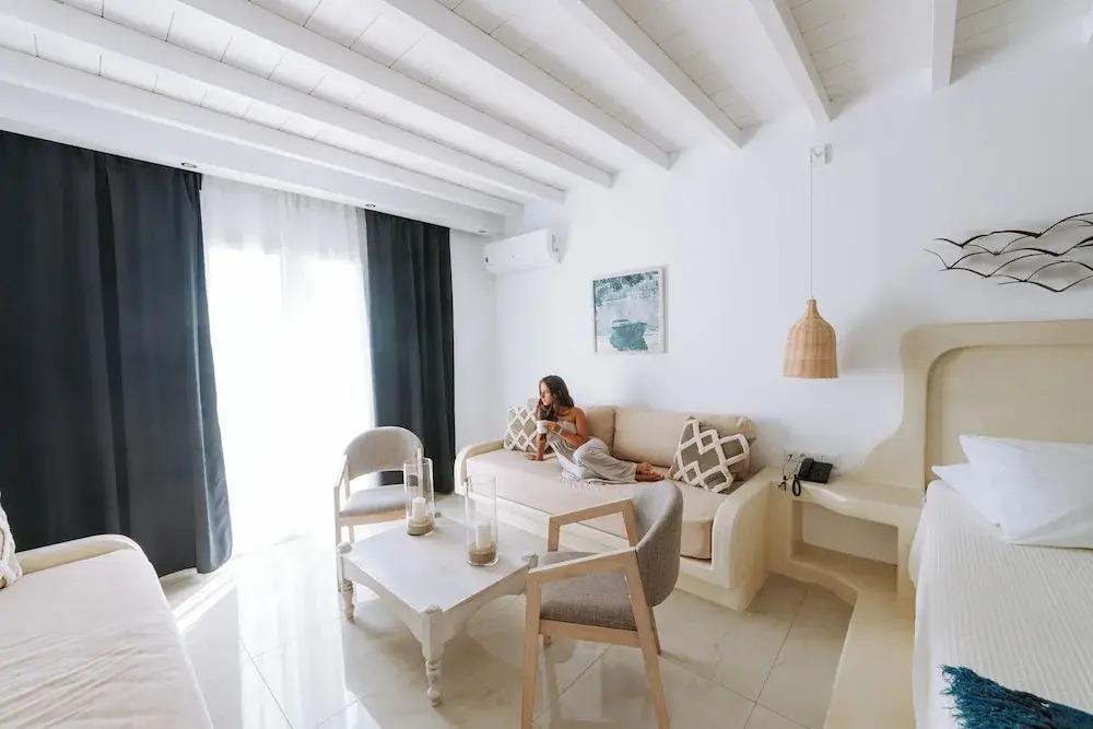 Naxian Emerald Hotel