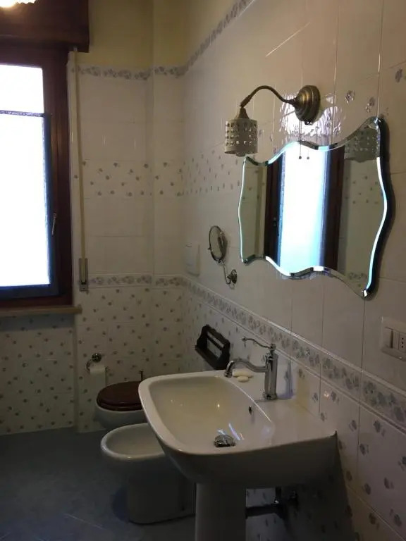 Interno 16