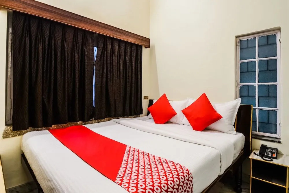 OYO 30000 Hotel Panghat