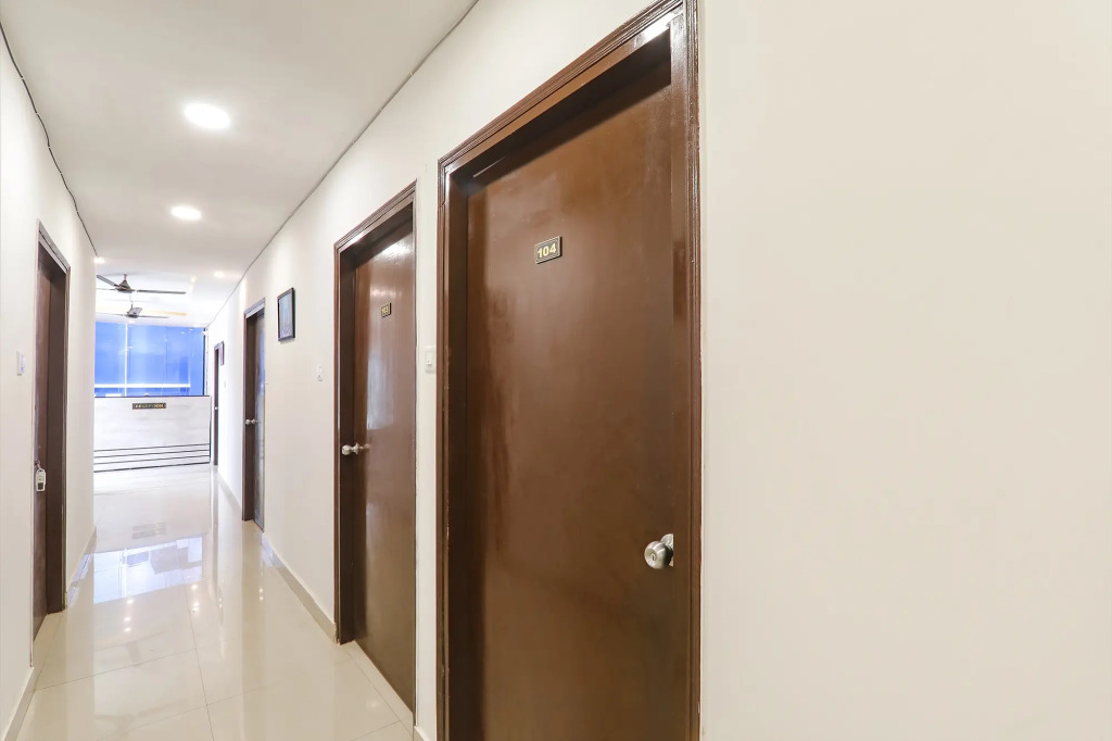FabExpress Elite Inn