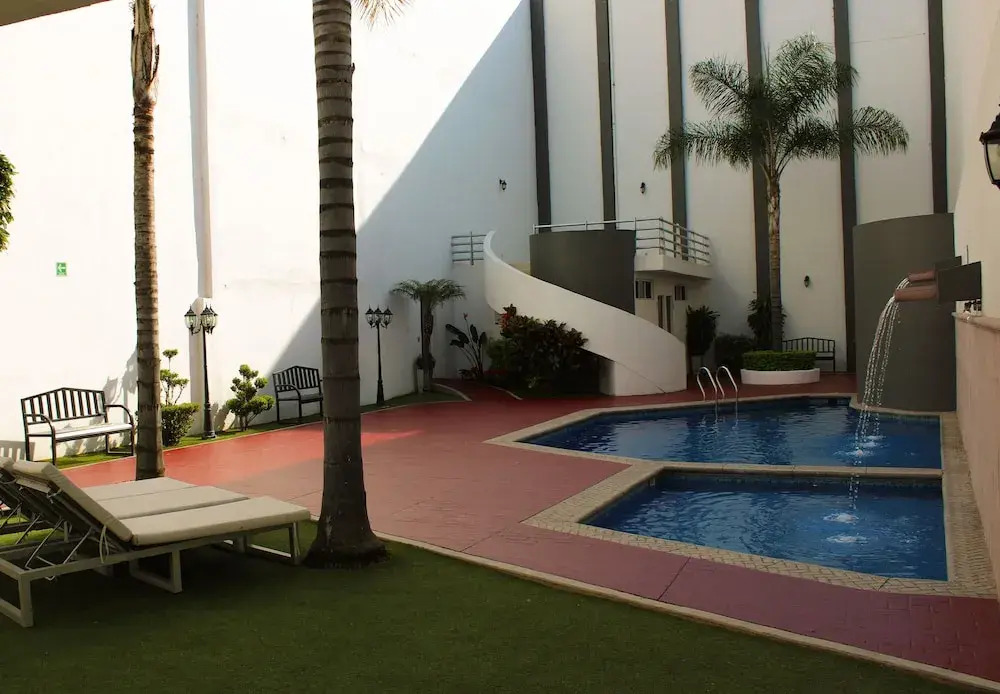 Hotel Mirage