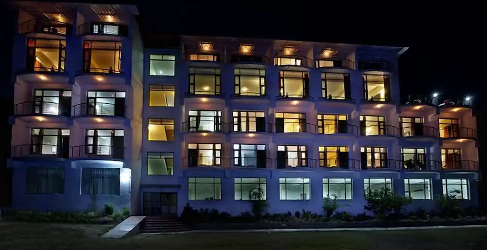 United 21 Resort