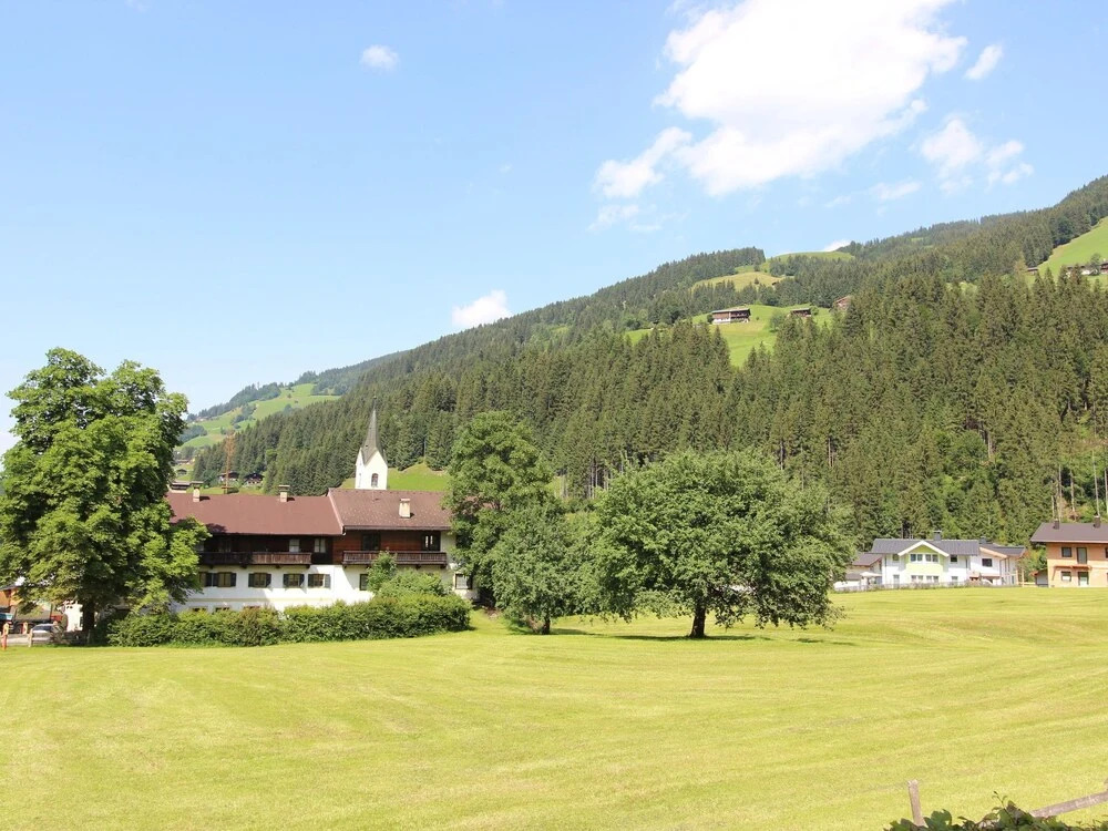 Apartment in Hopfgarten with Ski-Storage, Garden & Parking