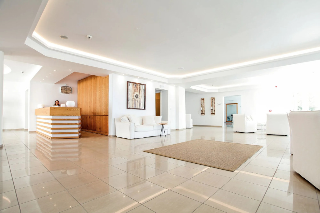 The George Hotel Mykonos