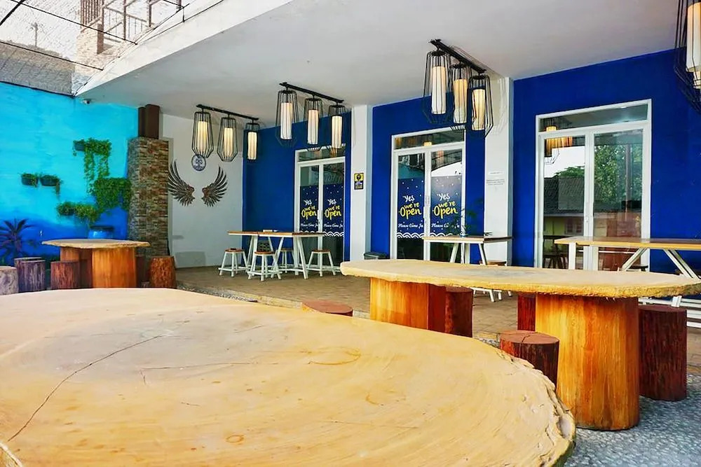 Nau Hostel