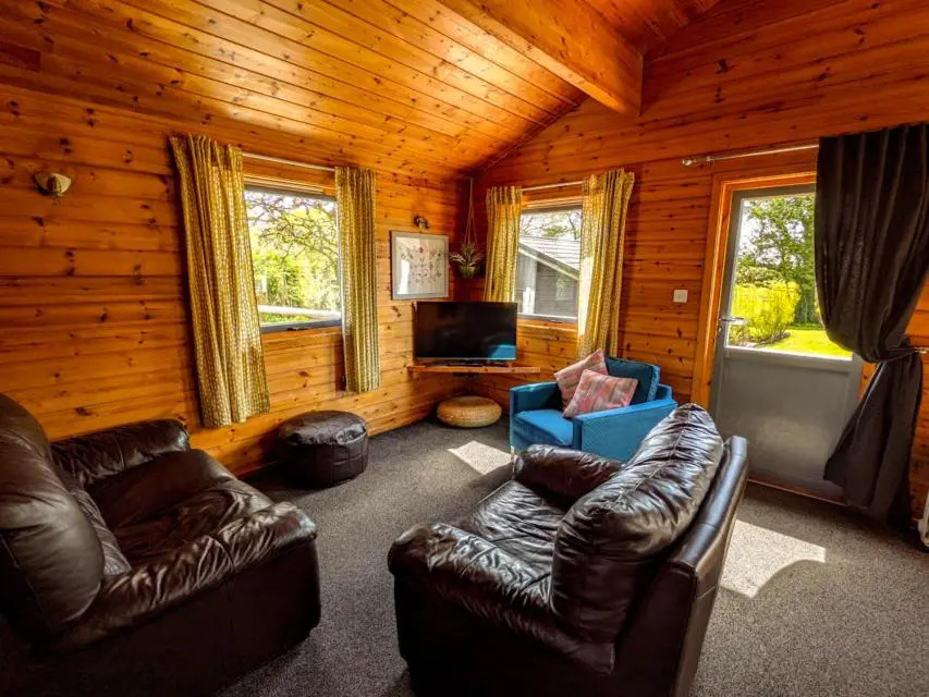 Avallon Lodges