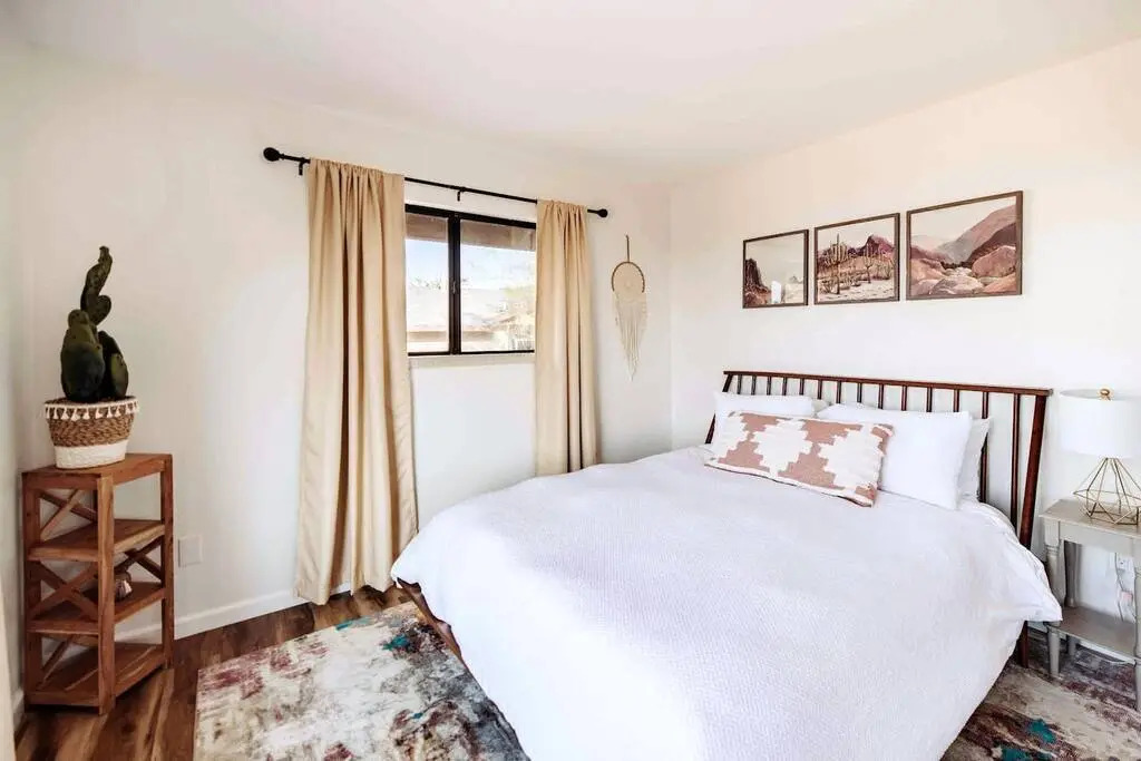 Cozy Rustic Home minutes to Joshua Tree Nat'l Park