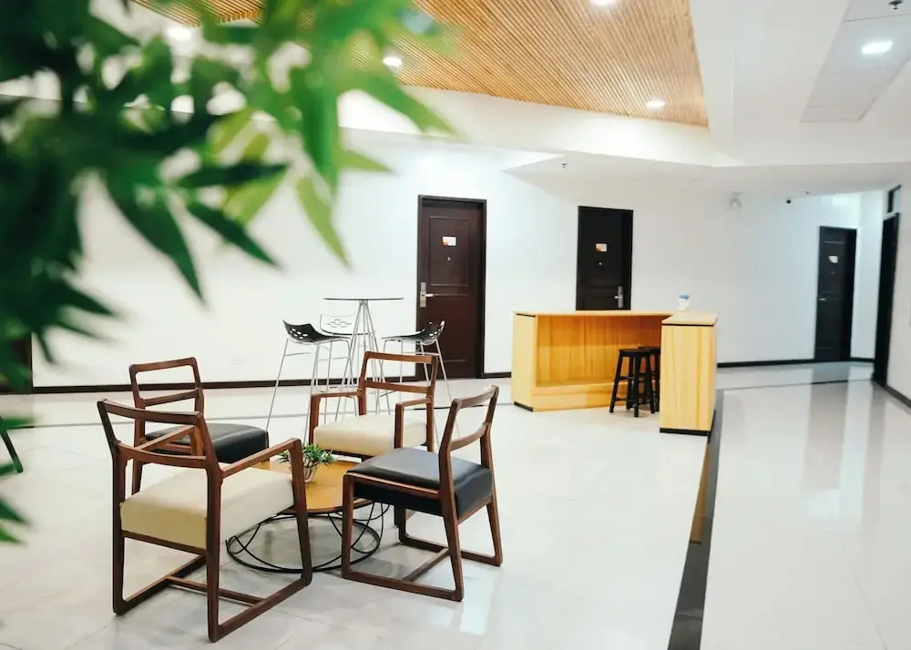 Travelbee Mactan Airport