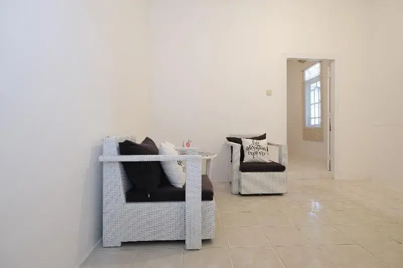 Dewi Residence 1