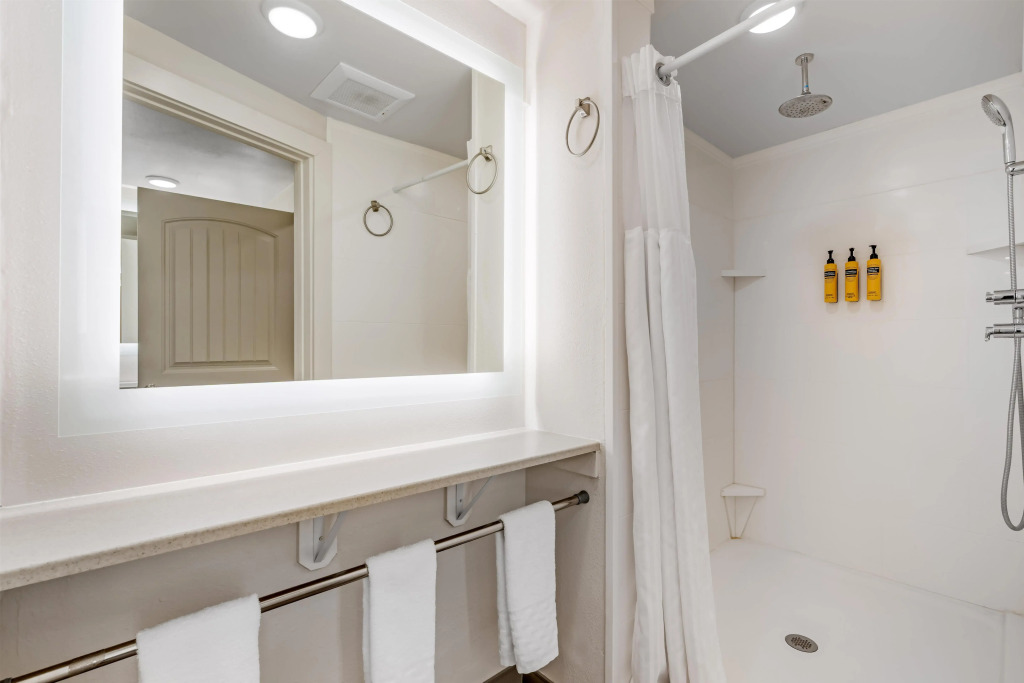 Best Western Plus Clocktower Inn