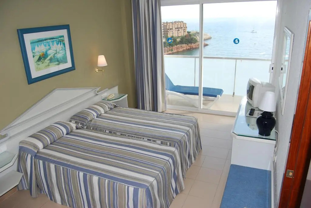 Курортный отель 4R Salou Park Resort I
