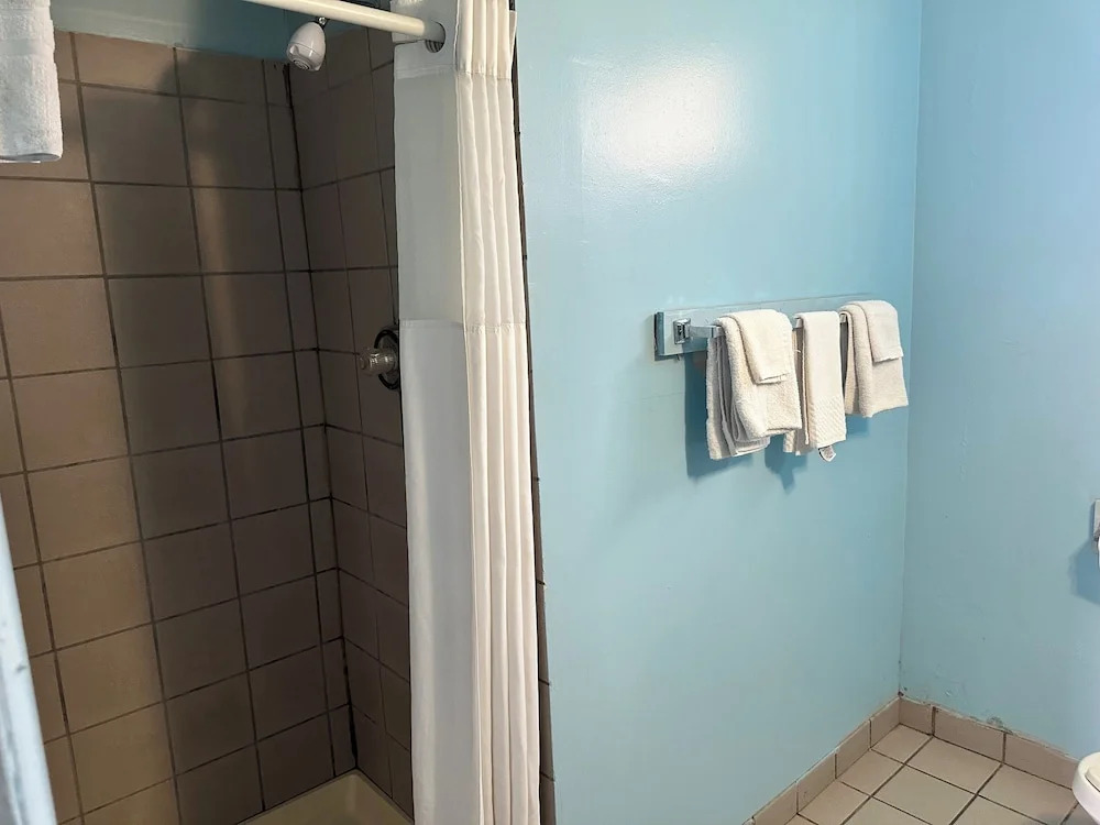 Westgate Manor Motel Austintown & Youngstown OHIO