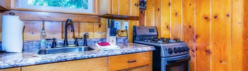 Knotty Pines Cabins