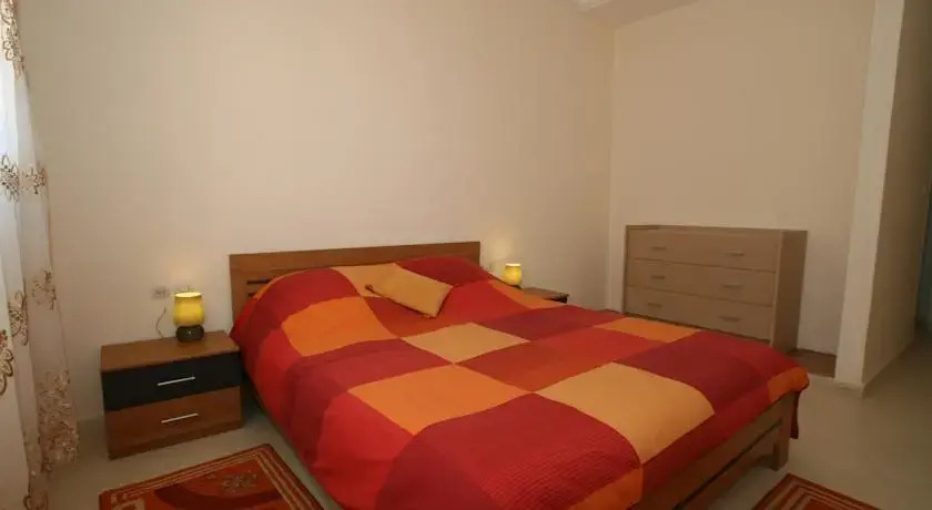 Raouanak Apartments