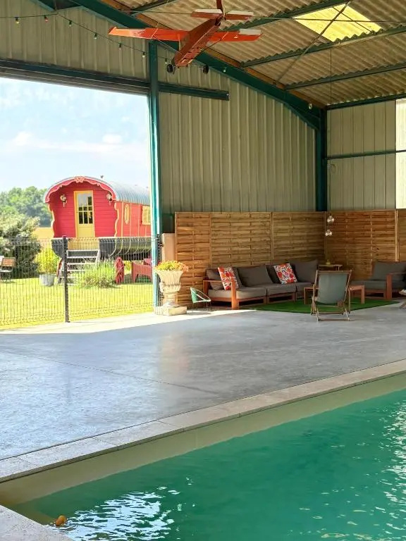 La Roulotte des Grillots