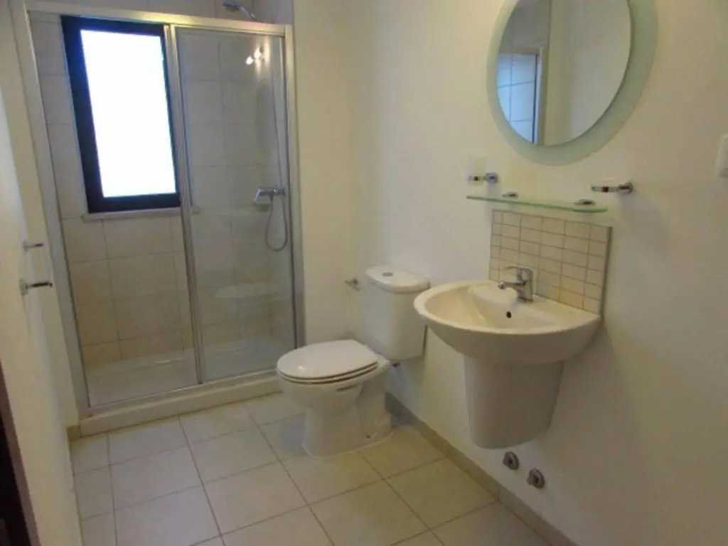 2 Bedrooms 2 Bathrooms Pool View Apartment