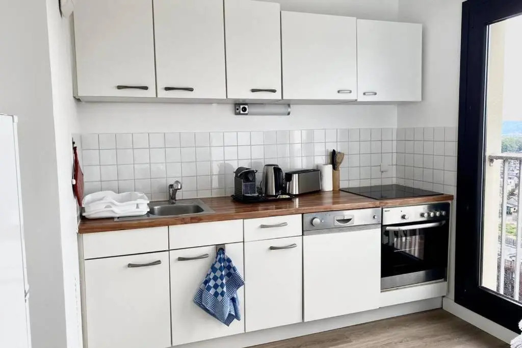 Grand F2 de 47m² au 15ème étage dans une résidence très calme