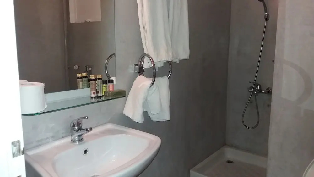 Theoxenia Hotel