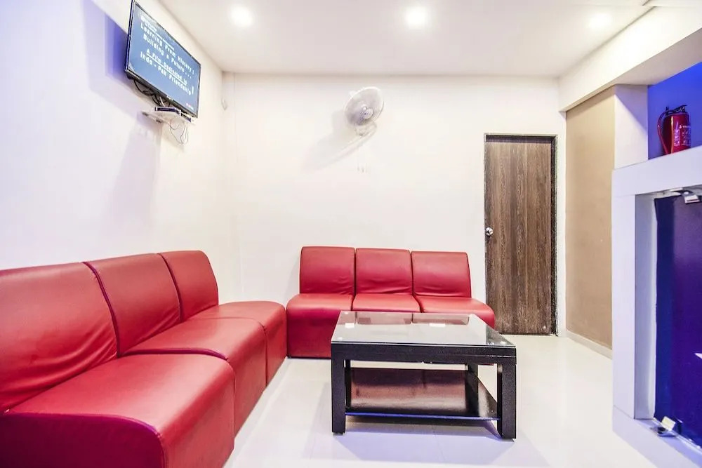 FabHotel Pratiksha