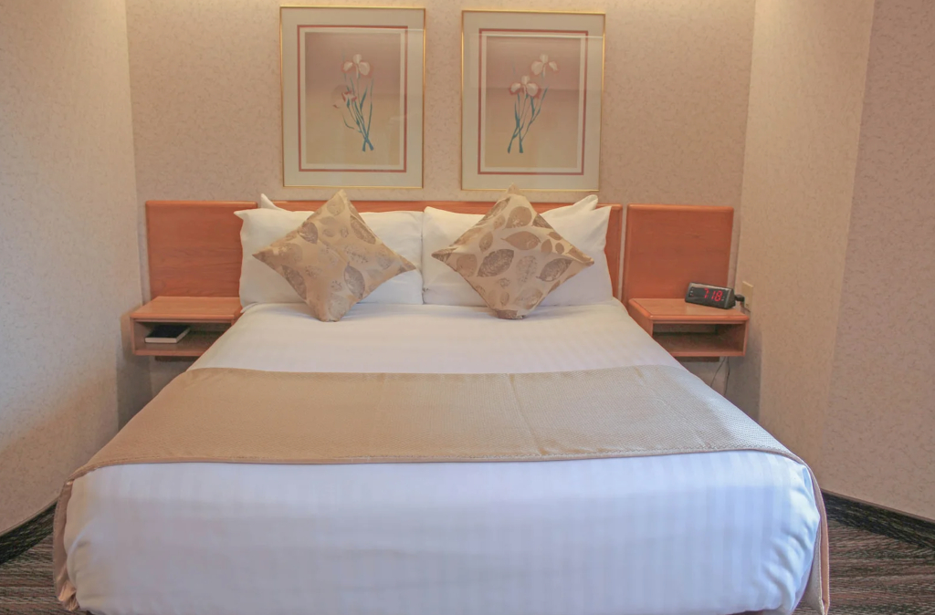 Slumber Inn