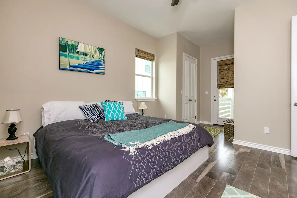 Gulf Views Galore with Scenic Deck pool and boardwalk by RedAwning